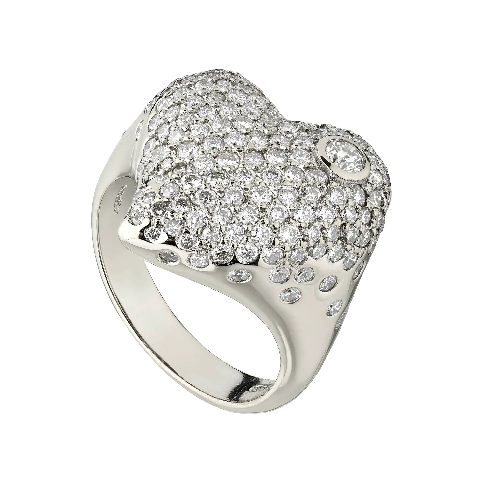 18ct white gold and white diamond large Heart ring