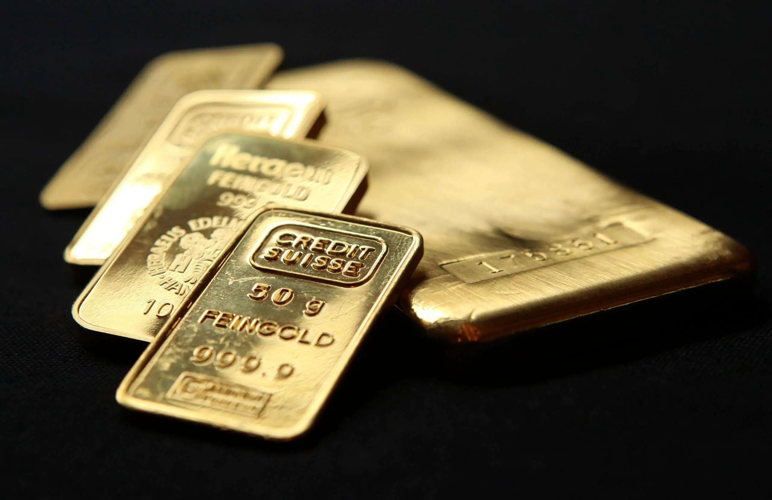 Large Gold Bullion Shipment Moves From London to Dublin ...
