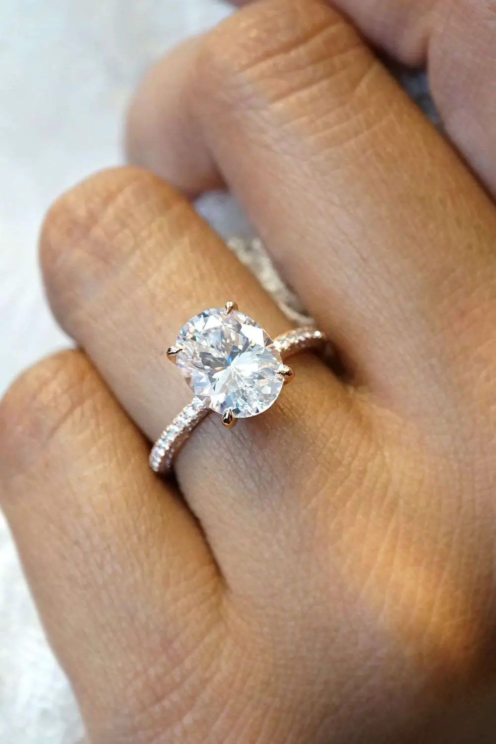 Oval Diamond Engagement Ring #104080