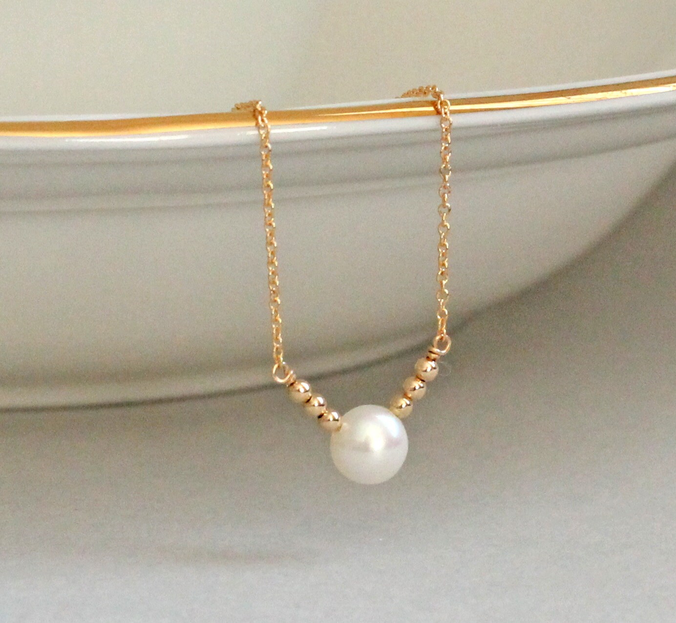 Single Pearl Necklace Dainty Gold Necklace 14K Gold Fill