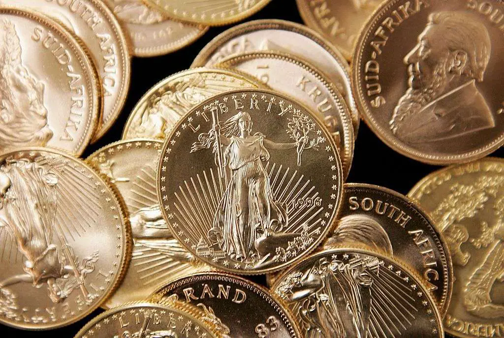 Three Things You Should Know Before You Buy Gold Coins