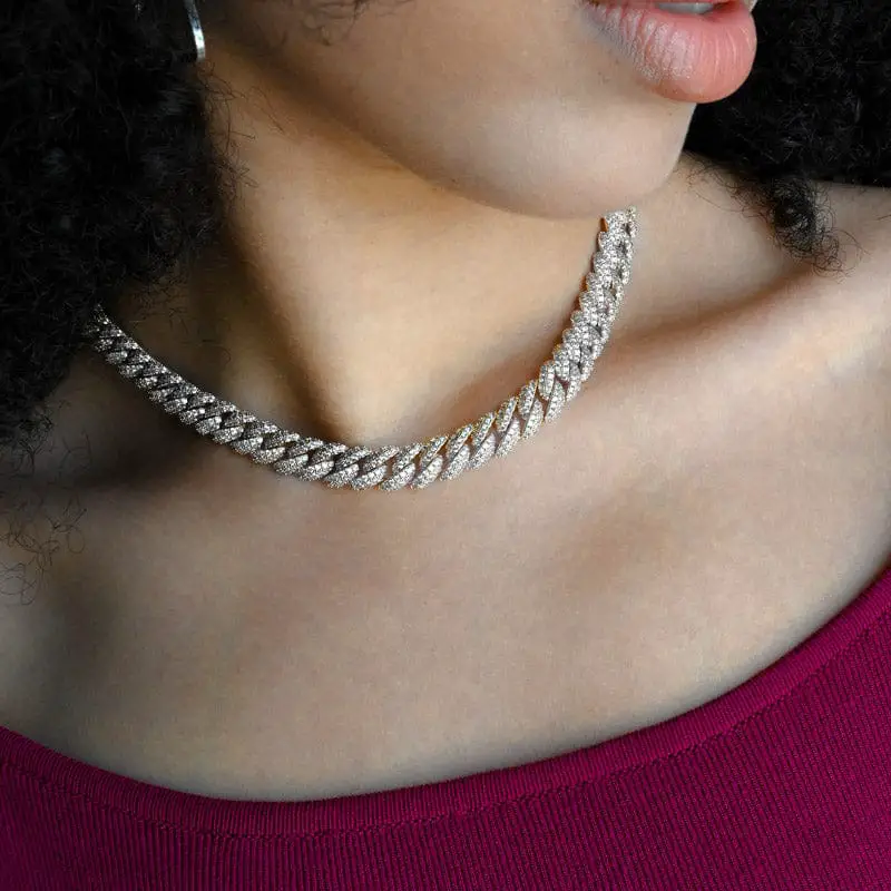 Womens Cuban Link Chain (10mm) in White Gold
